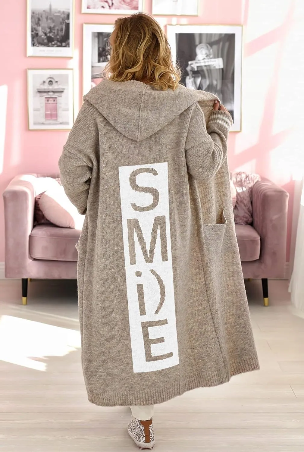 chouyatou Women's Smile Graphic Pattern Hooded Long Cardigan Color Block Open Front Hoodie Cardigan Sweaters