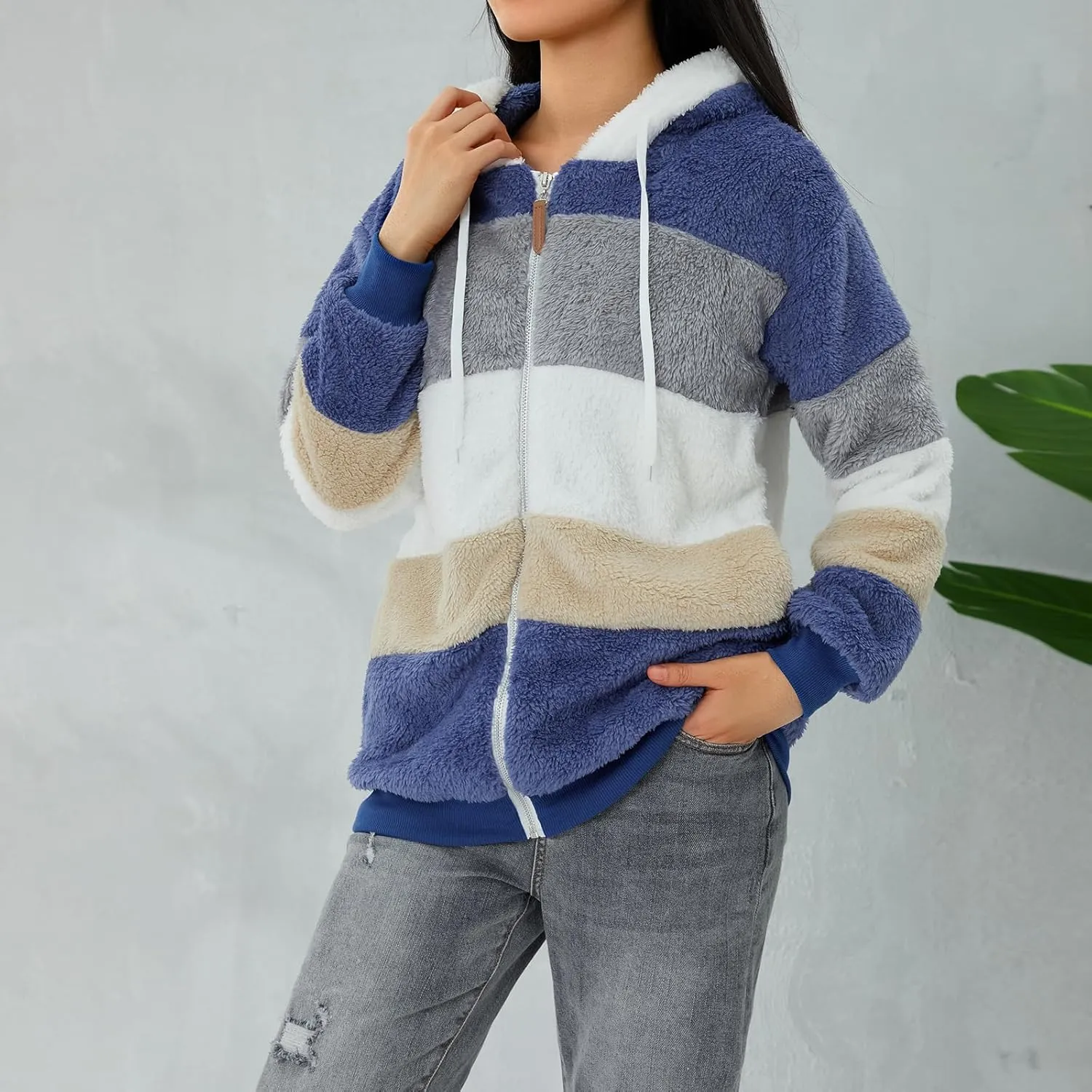 Giraropa Women Fleece Jackets Zip Hoodies Sherpa Teddy Coat Winter Warm Oversized Sweatshirt Contrast Fluffy Jumper Outwear