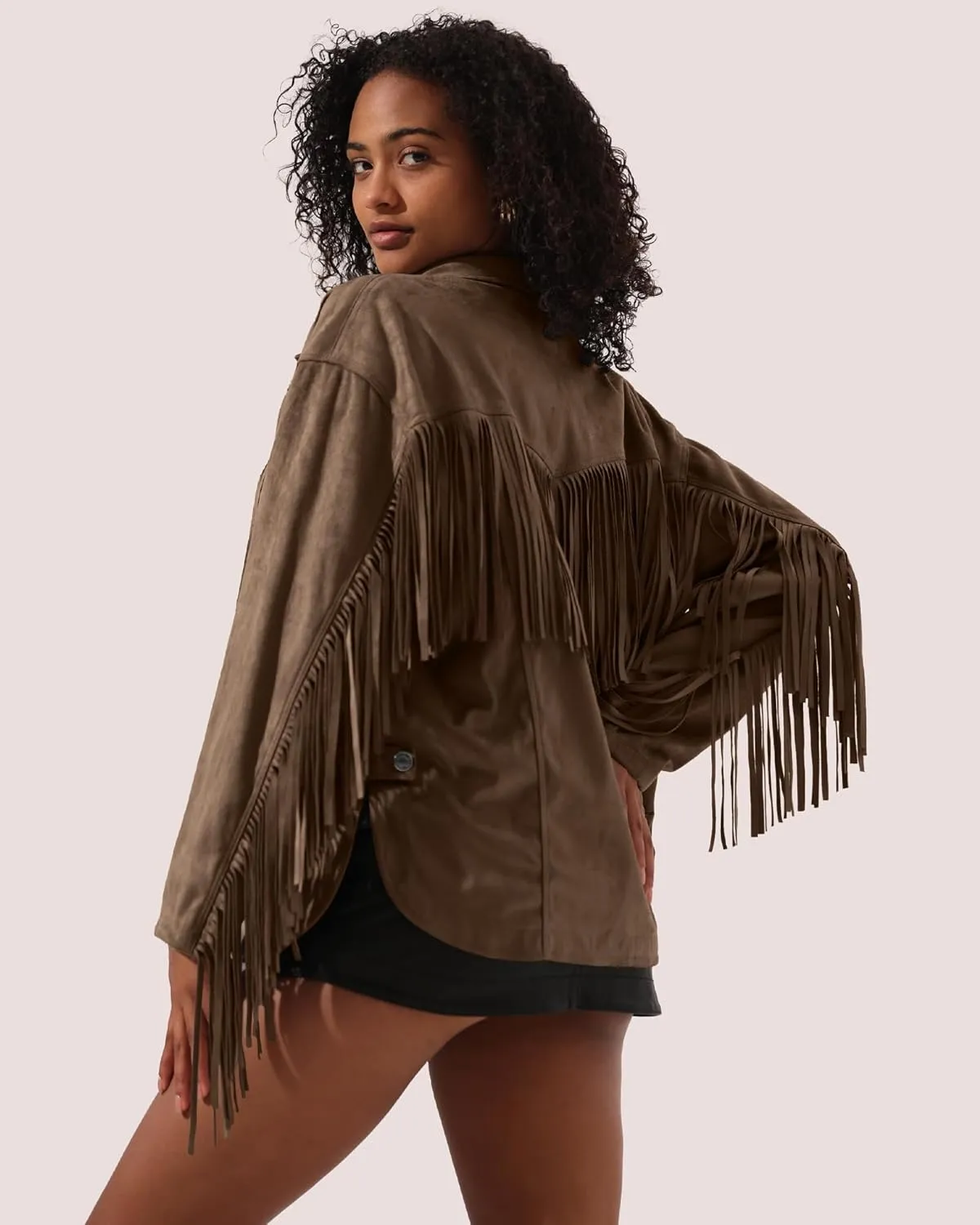 Locachy Women's Faux Suede Fringe Jacket Vintage Western Cowgirl Tassel Jackets Country Concert Outfits