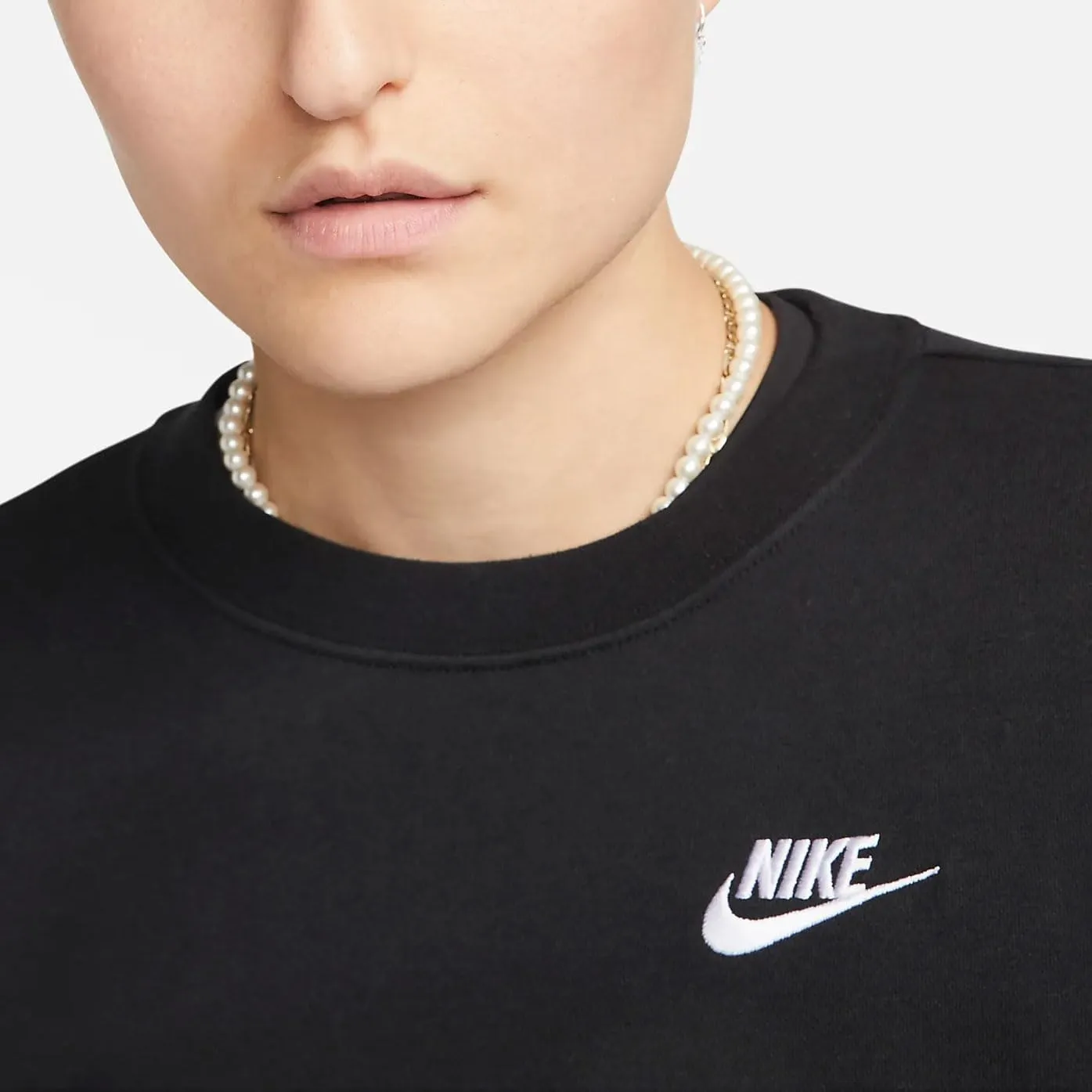 Nike Women's Sportswear Club Fleece Crew-Neck Sweatshirt