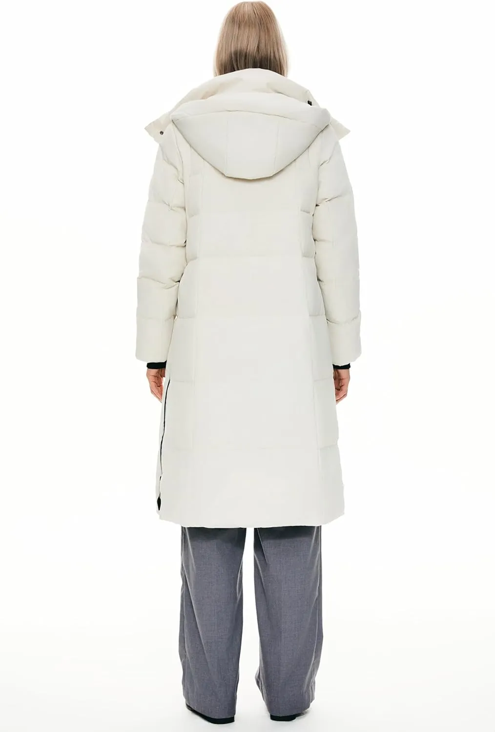 Orolay Women's Thickened Long Down Jacket Winter Down Coat Hooded Puffer Jacket with Side Zipper
