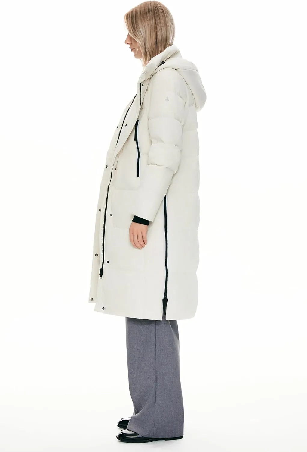 Orolay Women's Thickened Long Down Jacket Winter Down Coat Hooded Puffer Jacket with Side Zipper