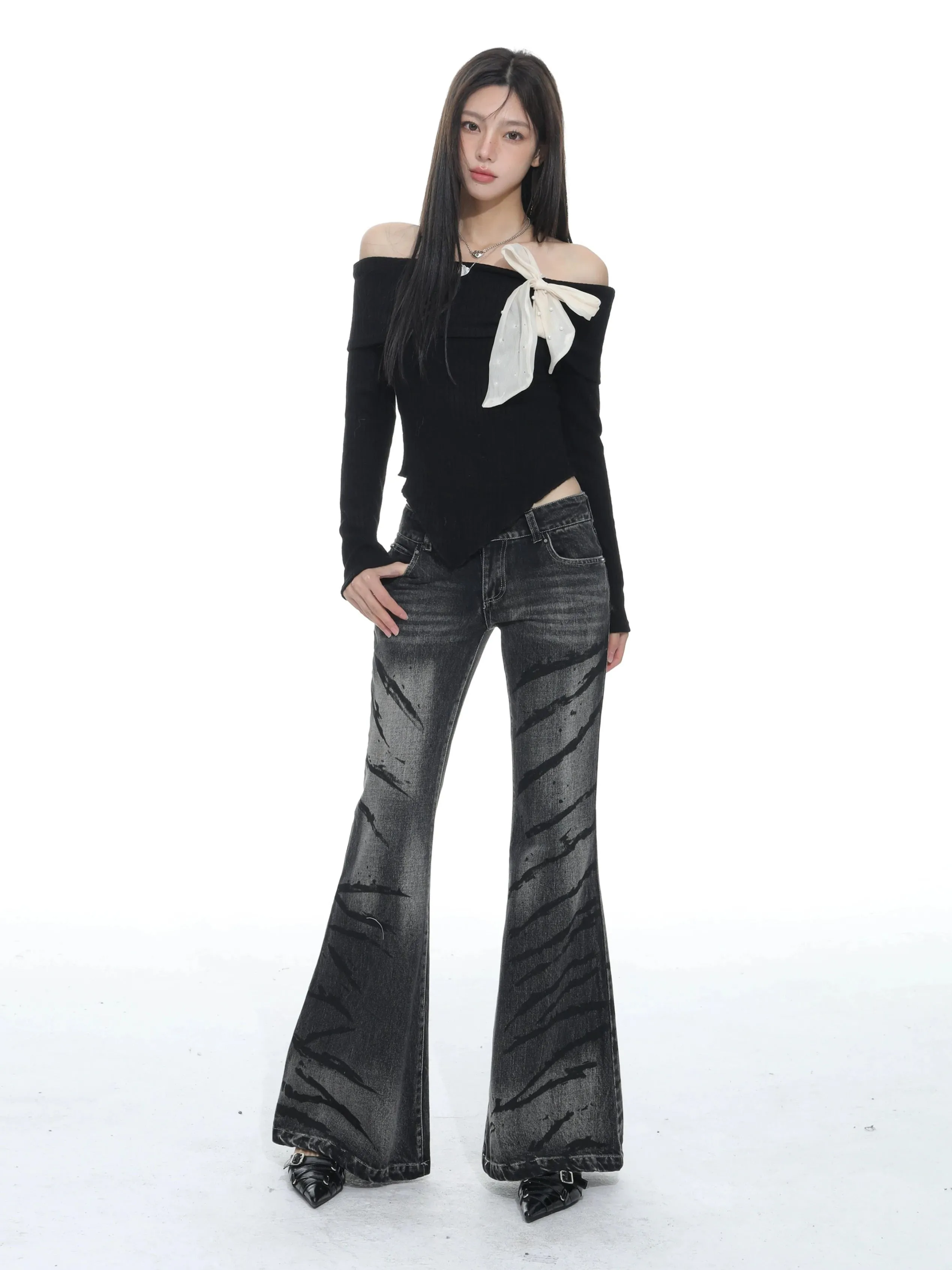 Pointed Hem Off-Shoulder Ribbed Top with Bow Detail