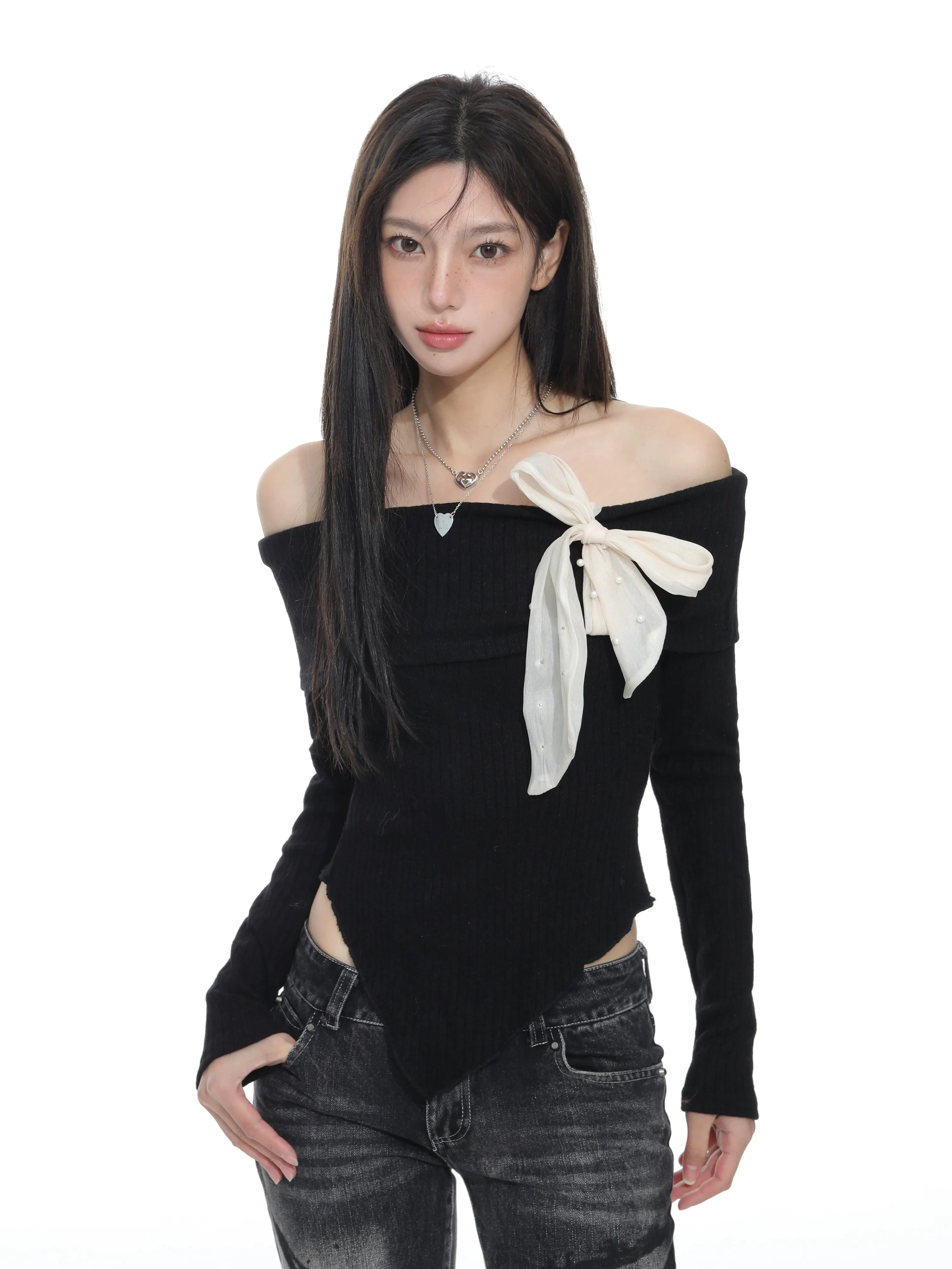 Pointed Hem Off-Shoulder Ribbed Top with Bow Detail