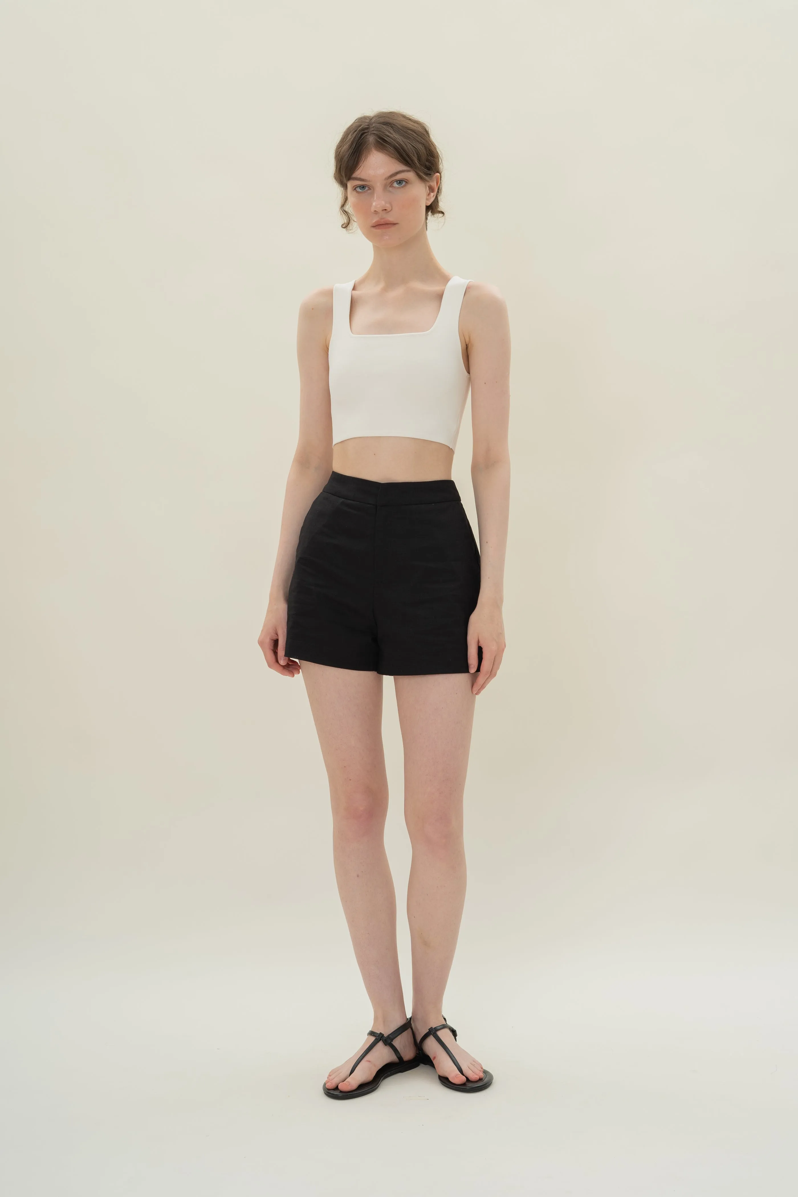 Relaxed Textured Linen Shorts in Black