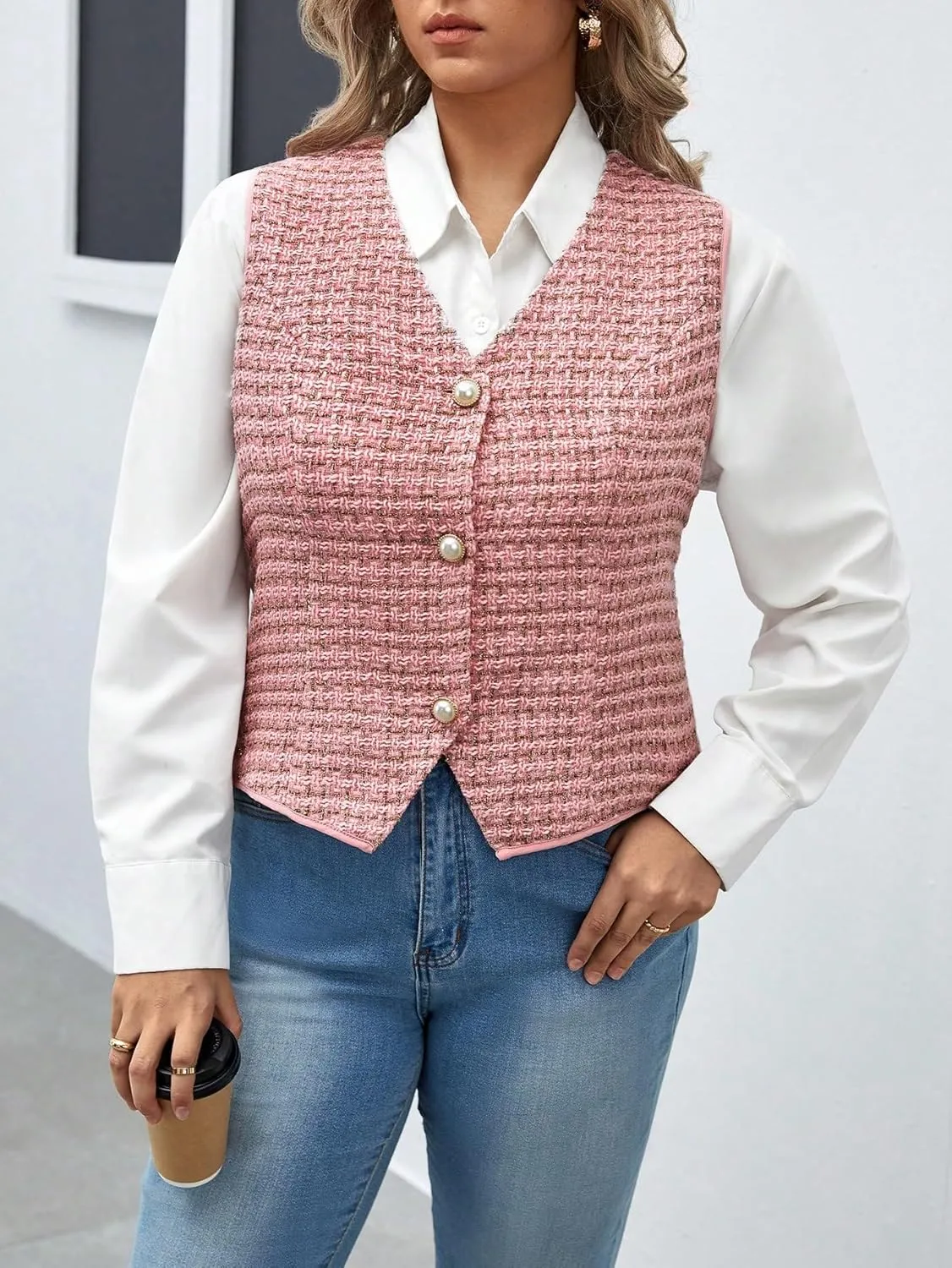 WDIRARA Women's Plus Size Plaid Print Tweed Waistcoat Button Front Sleeveless Vest Blazer Jackets