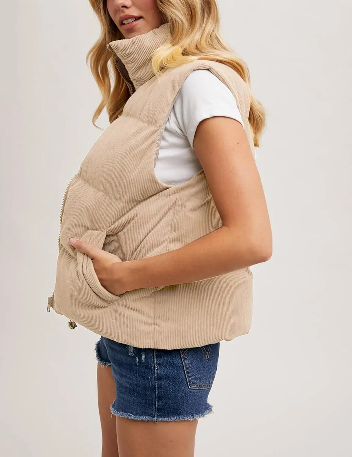 Women Quilted Puffer Vest Corduroy Sleeveless Jacket Zip Up Stand collar Lightweight Outerwear with Pocket 2025 Trendy