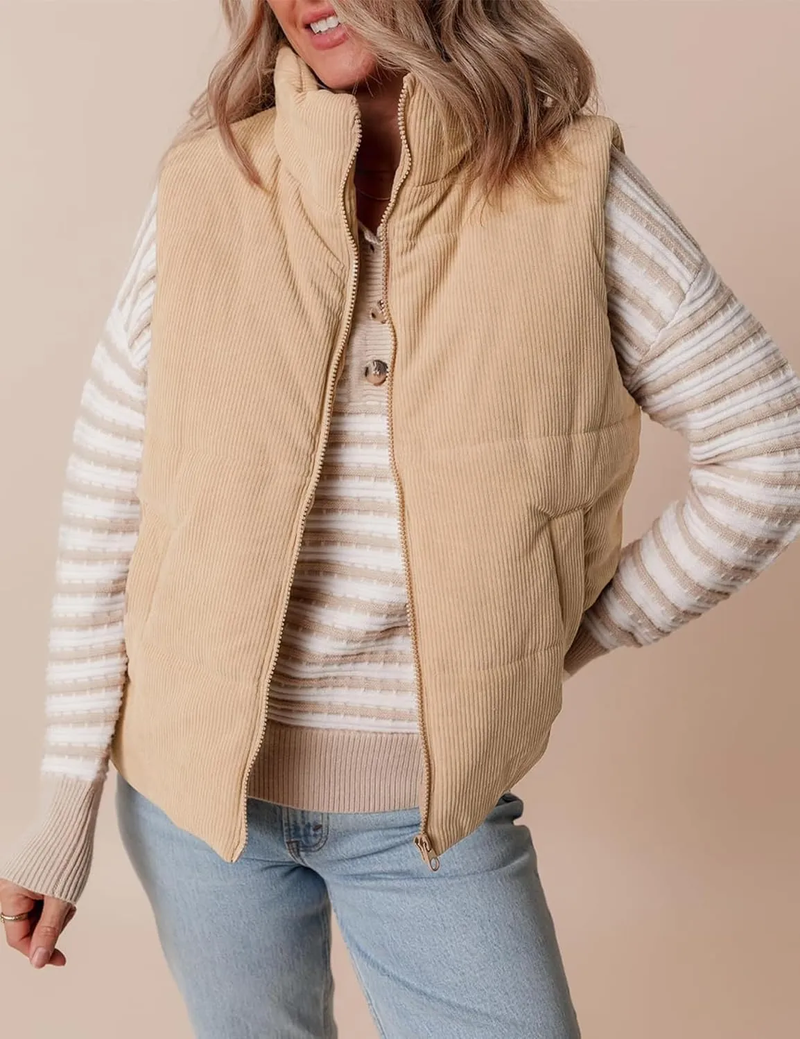 Women Quilted Puffer Vest Corduroy Sleeveless Jacket Zip Up Stand collar Lightweight Outerwear with Pocket 2025 Trendy