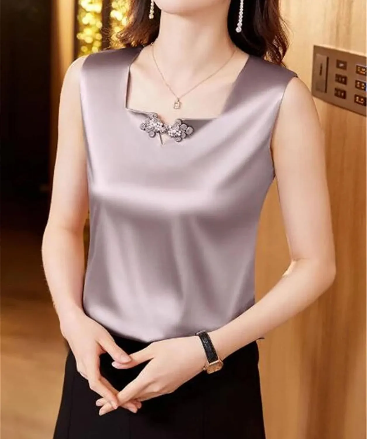 Women's Silk Satin Tank Tops Summer Square Neck Button Sleeveless Camisole Fashion Casual Vest